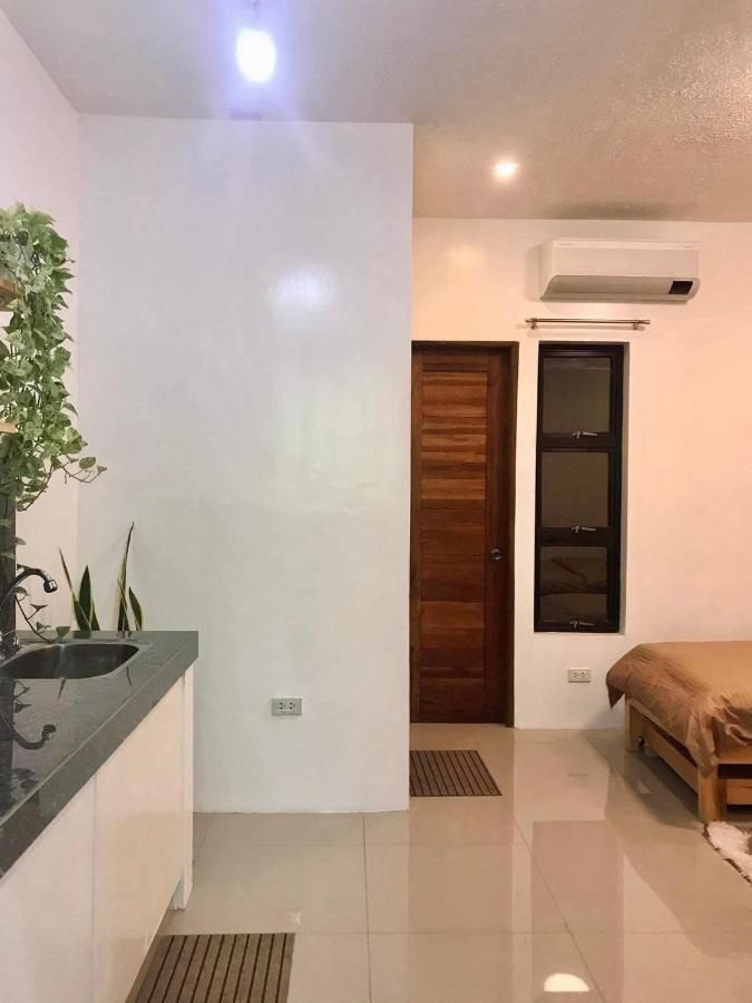 Nord House Laoag Hostel Bagian luar foto